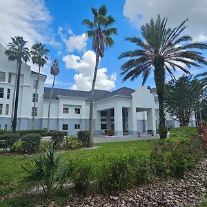 Surestay Plus By Best Western Orlando Lake Buena Vista